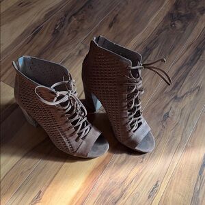 Vince Camuto Taupe Lace-Up Boots